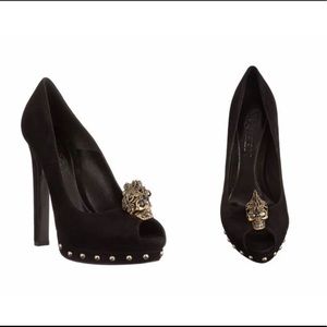 Alexander McQueen Suede Pumps